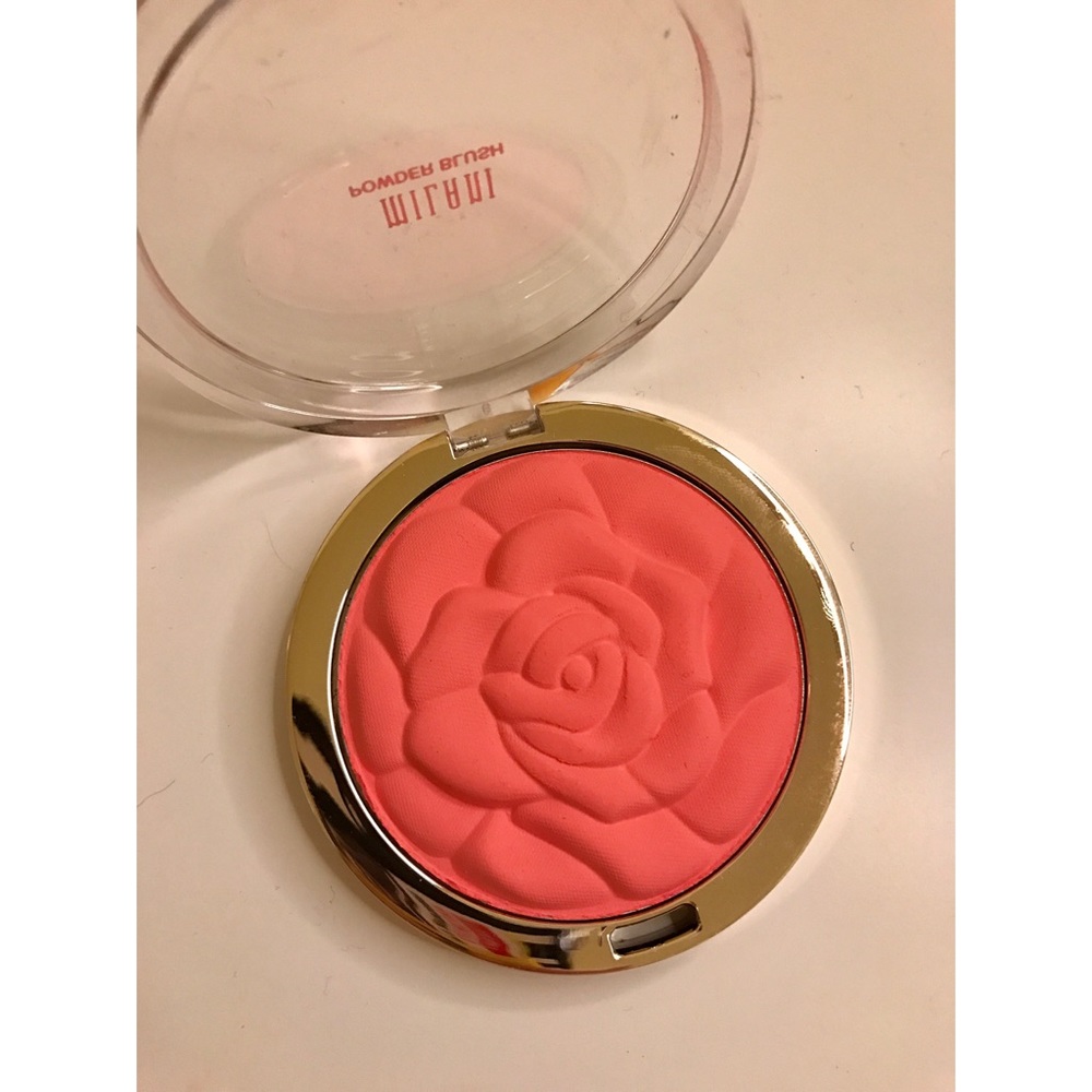 Milani Rose Powder Blush - Coral Cove